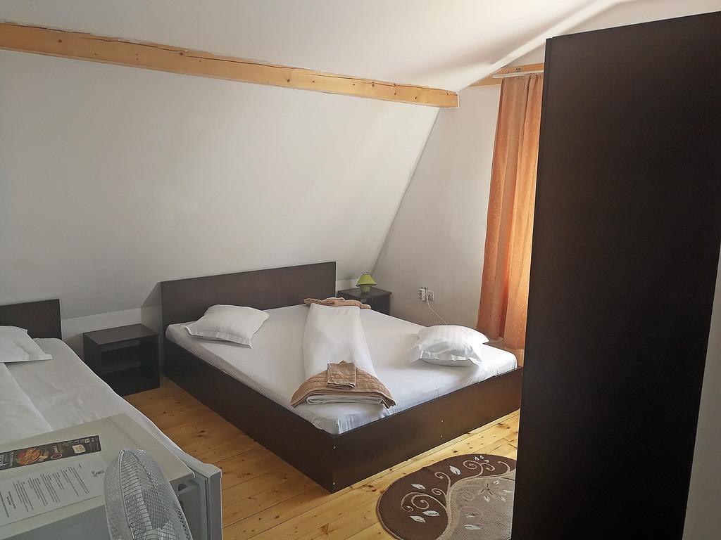 Hôtel Casa Kiev à Sibiu Extérieur photo